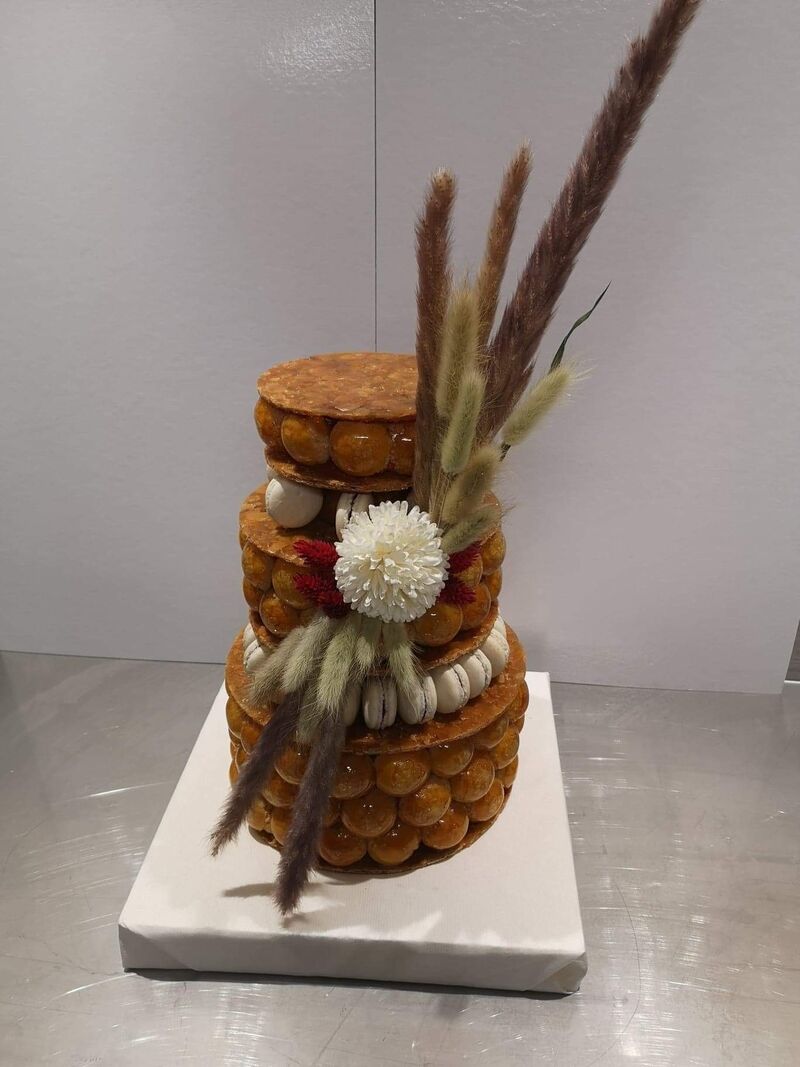 Pièce montée (décor fleurs séchées)