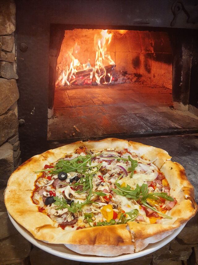 Pizza Śtyry strony świata