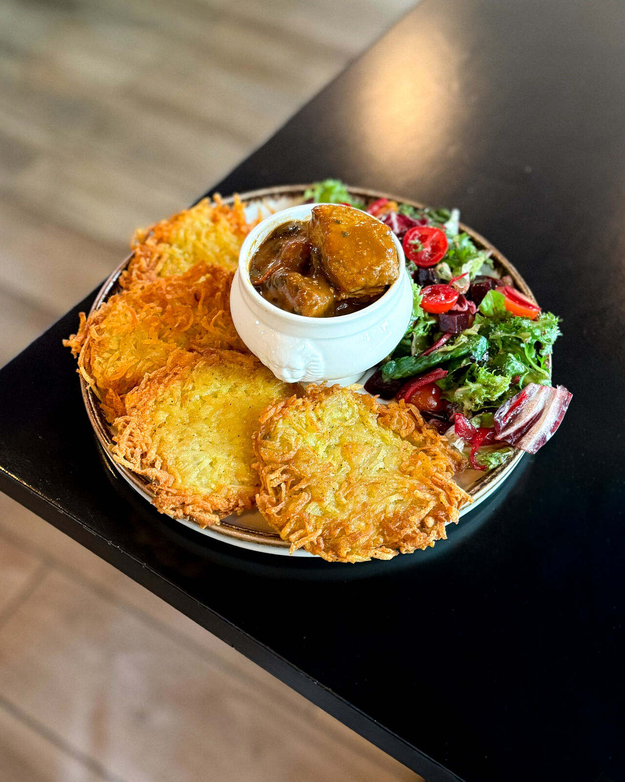 Potatoe pancakes with gulash