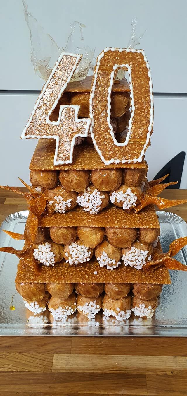 piece montée anniversaire 40 ans