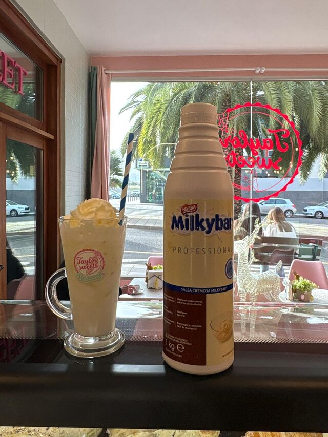 ¡Ven y disfruta de nuestras bebidas especiales!