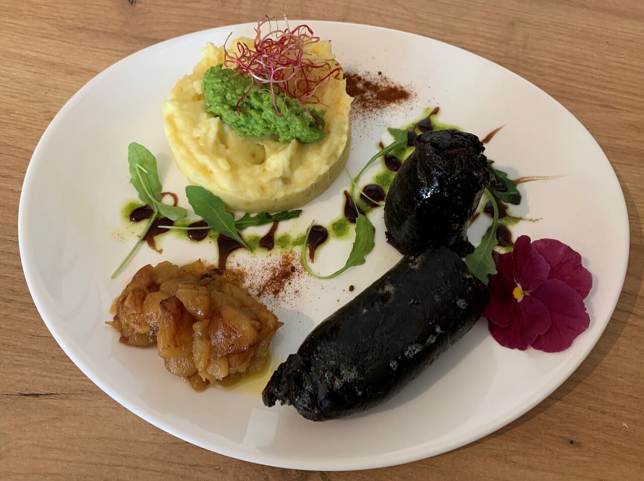 L'Odysée d'Aphtonite (Boudin noir aux pommes caramélisées)