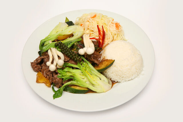 Black pepper z wołowiną
