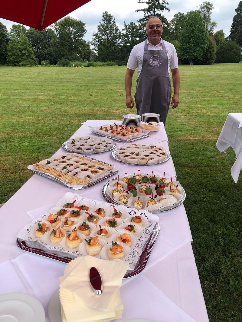 Gib das Beste.
Und mach das Leben zum Feste!
-wir freuen uns auf die Zusammenarbeit-