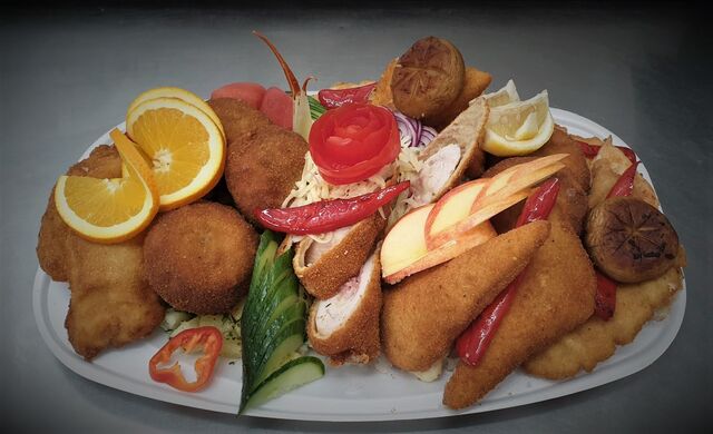 Minden nap rendelhető sültes tálak HÁZHOZ SZÁLLÍTVA IS!