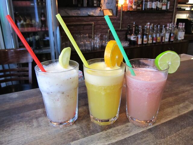 lemoniady ze zmiksowanych owoców - menu letnie