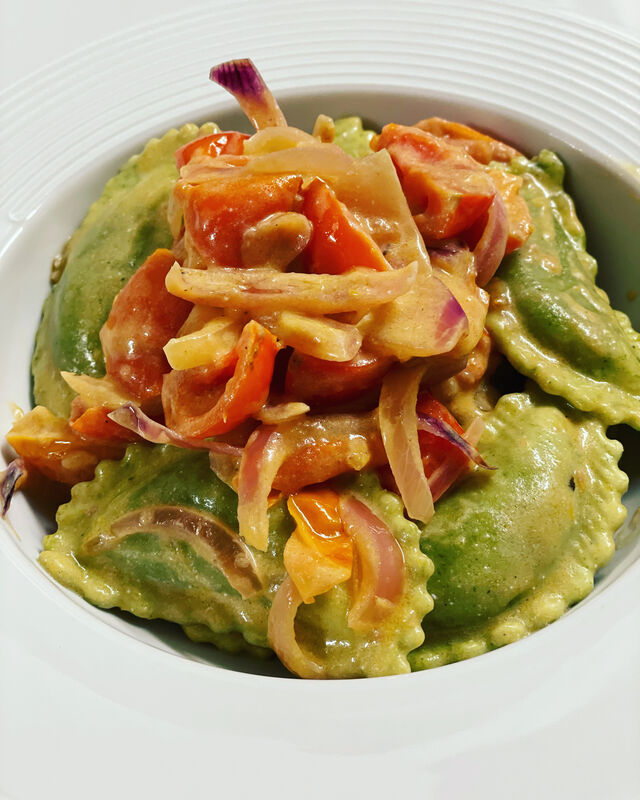 Mezzelune ripiene di erbette 