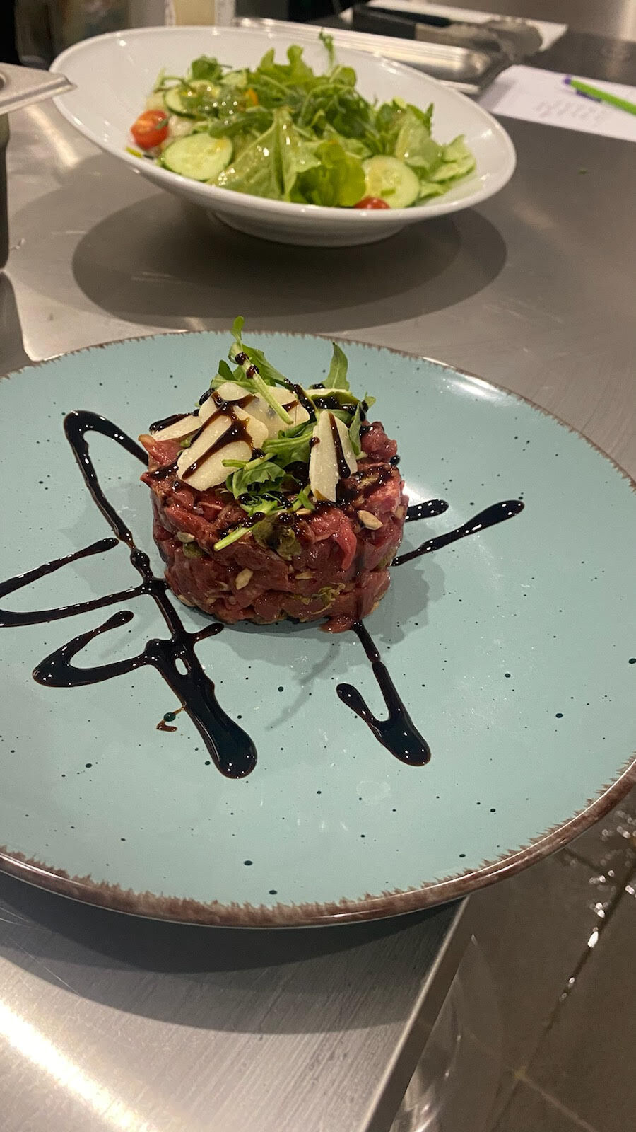 Tartare de coeur de rumsteak coupé au couteau