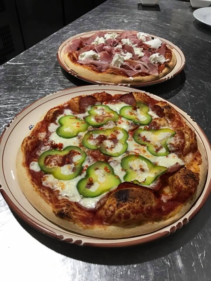 La Diavola et la pizza Bufala