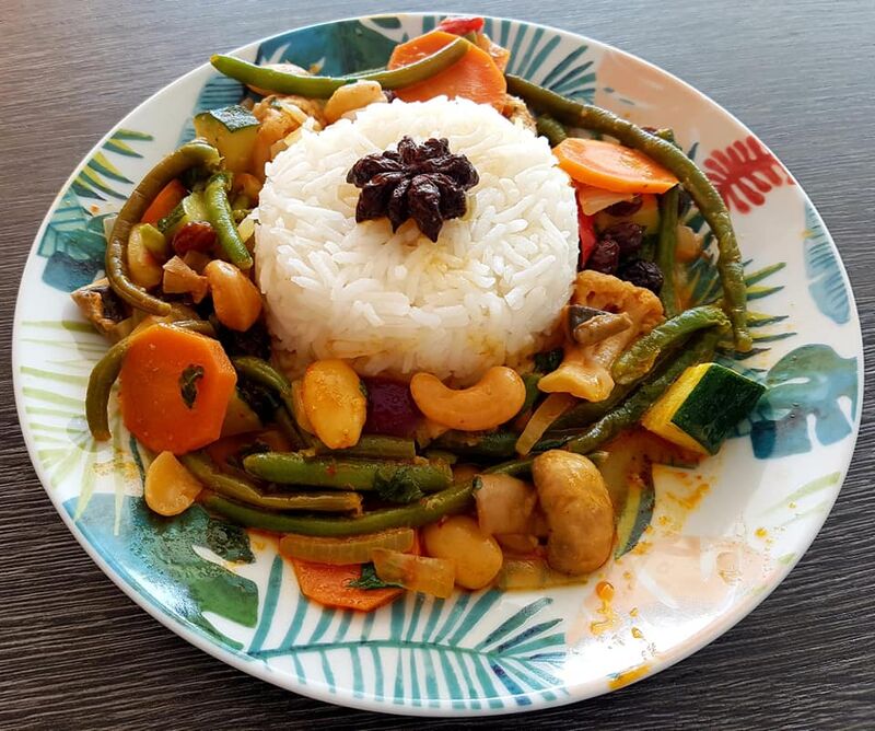 VEGAN : Curry de légumes, noix de cajou et riz basmati
