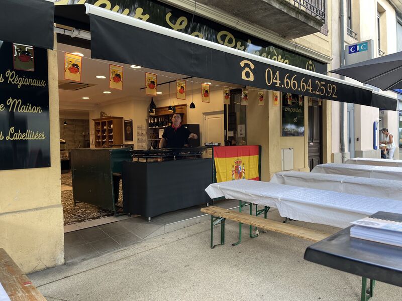 Pendant la FERIA de Nîmes 