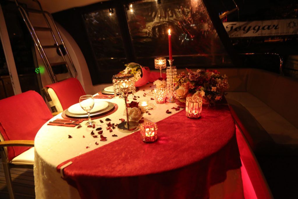 Yıl dönümü , doğum günü etkinlikleri.