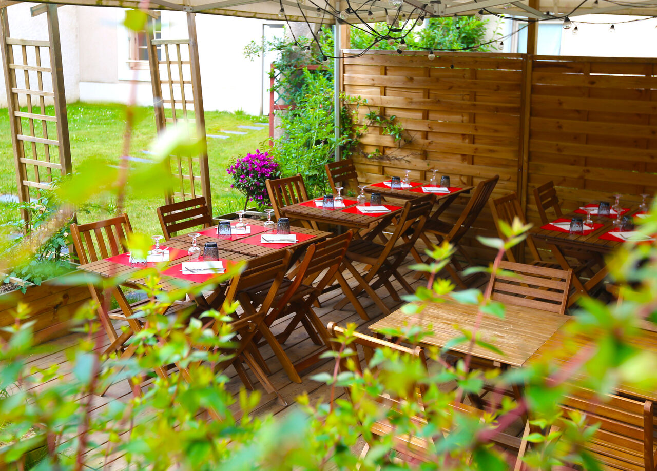 pour les beaux jours, la terrasse au calme