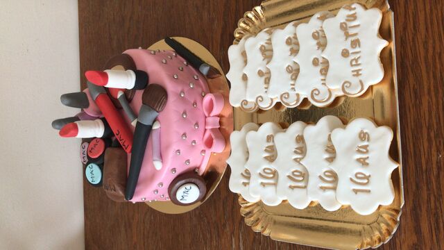 Thème maquillage + biscuits