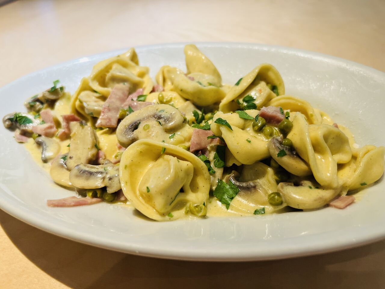 Tortellini panna prosciutto 