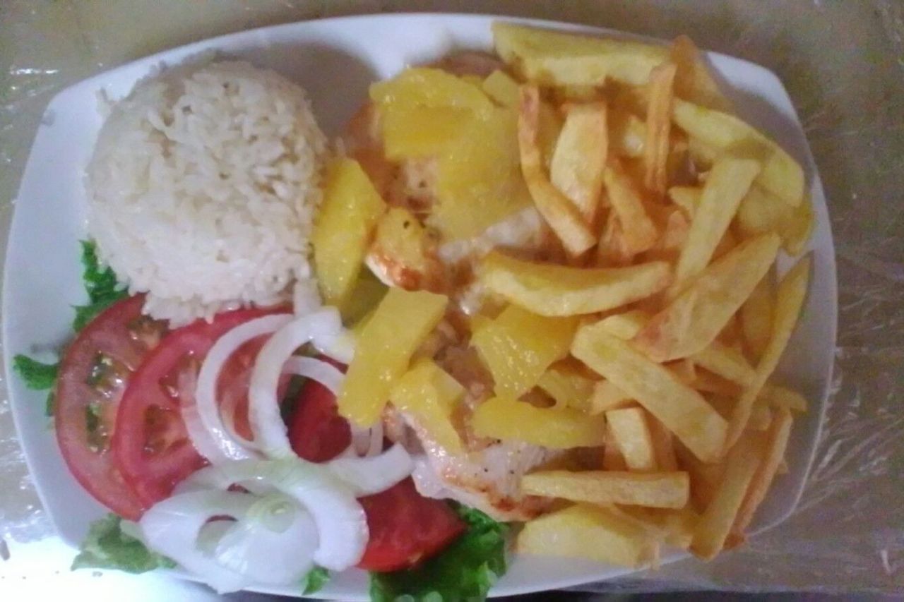 BIFINHOS DE FRANGO C/ ANANÁS