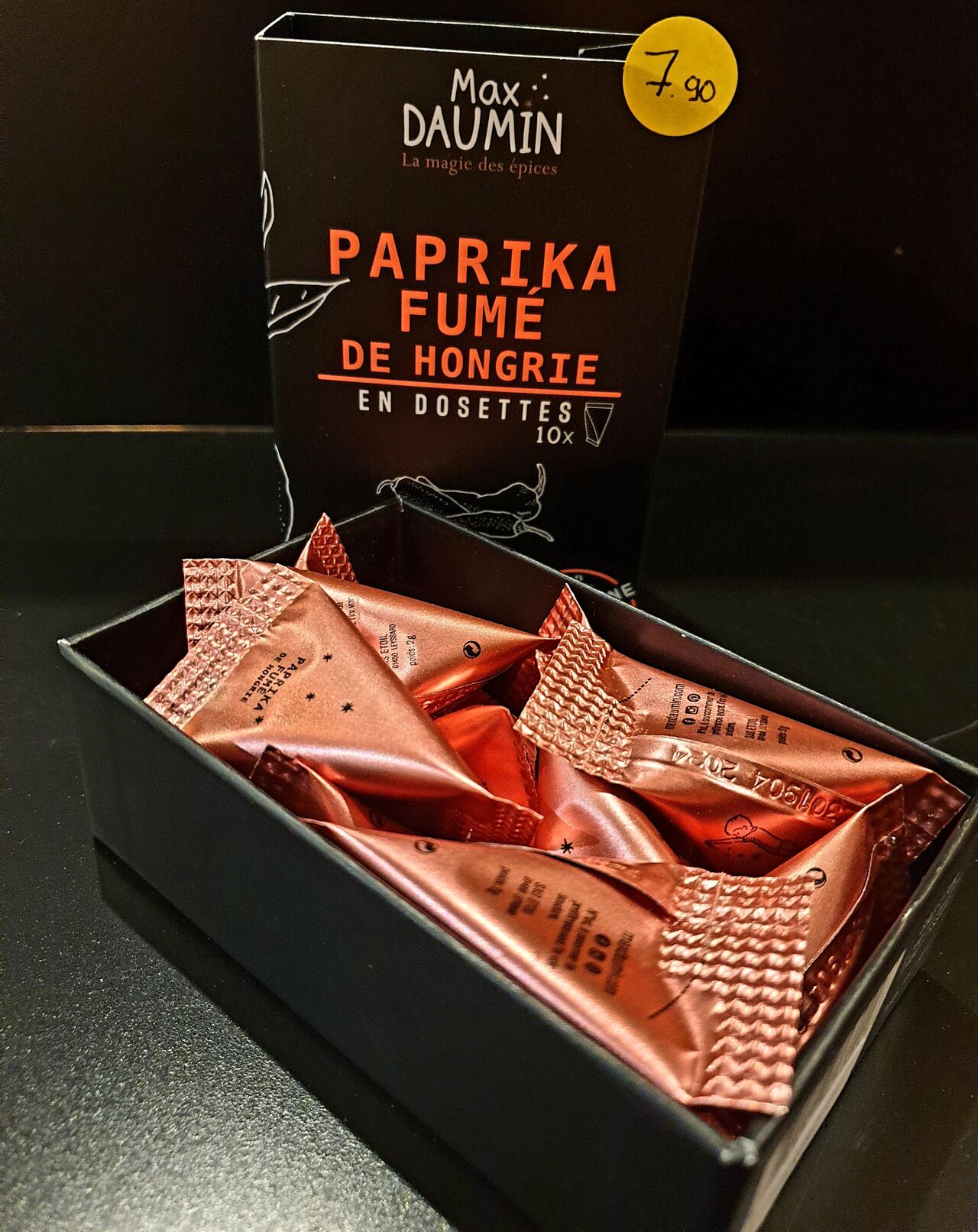 PAPRIKA fumé de Hongrie, sa transformation par fumage donne 1 gout de chorizo doux
