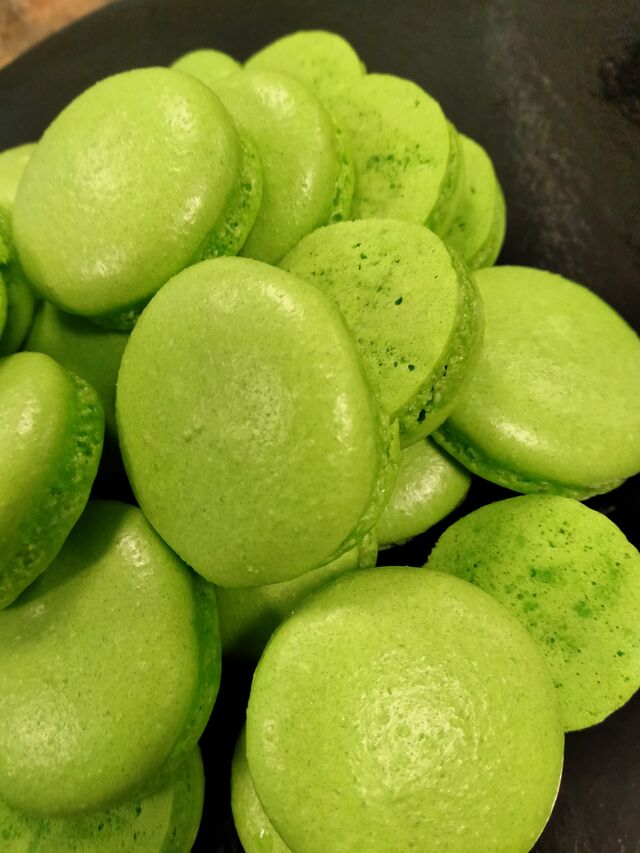 Granny-Smith Macarons