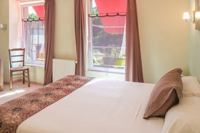 Chambre double espace bébé