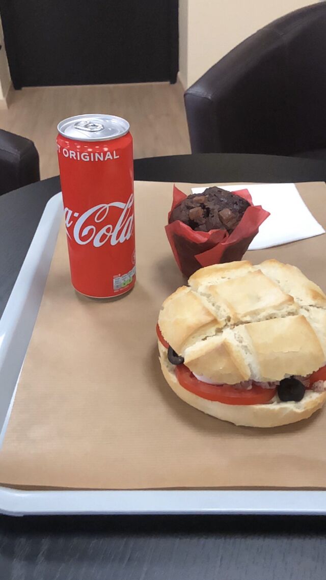 Pan bagnat et muffin 