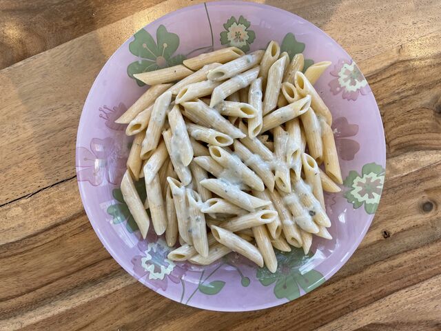 PATES AU ROQUEFORT à base de crème fraiche épaisse UN DELICE