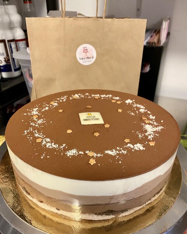 Entremets 3 chocolats et son croustillant