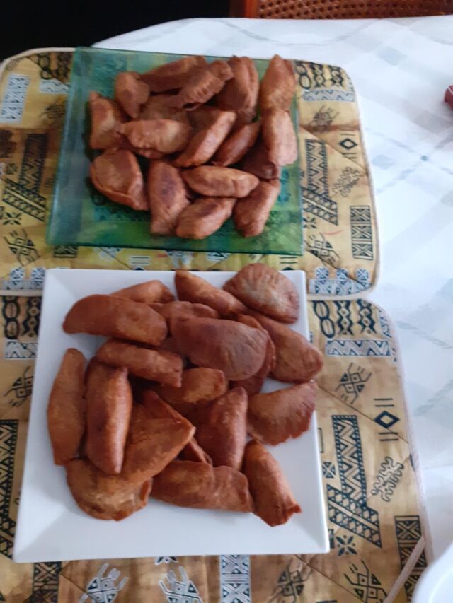 Fataya viande et thon.