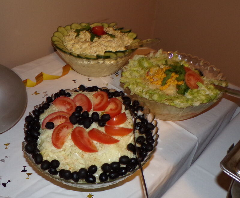 Bunte Silvestersalate