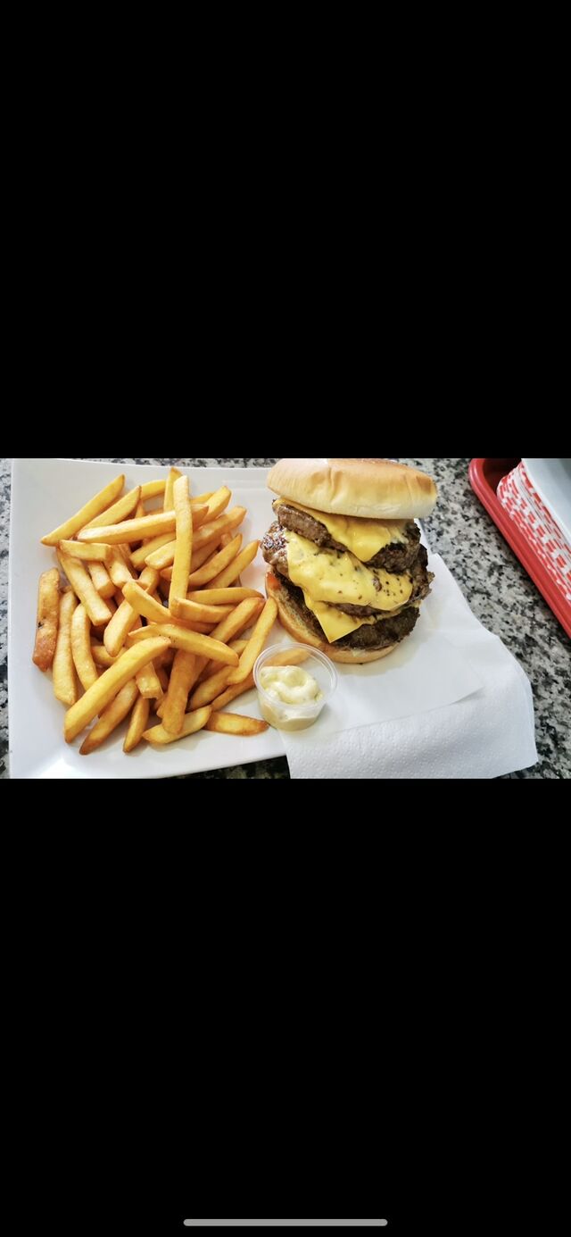 Supreme burger + frites