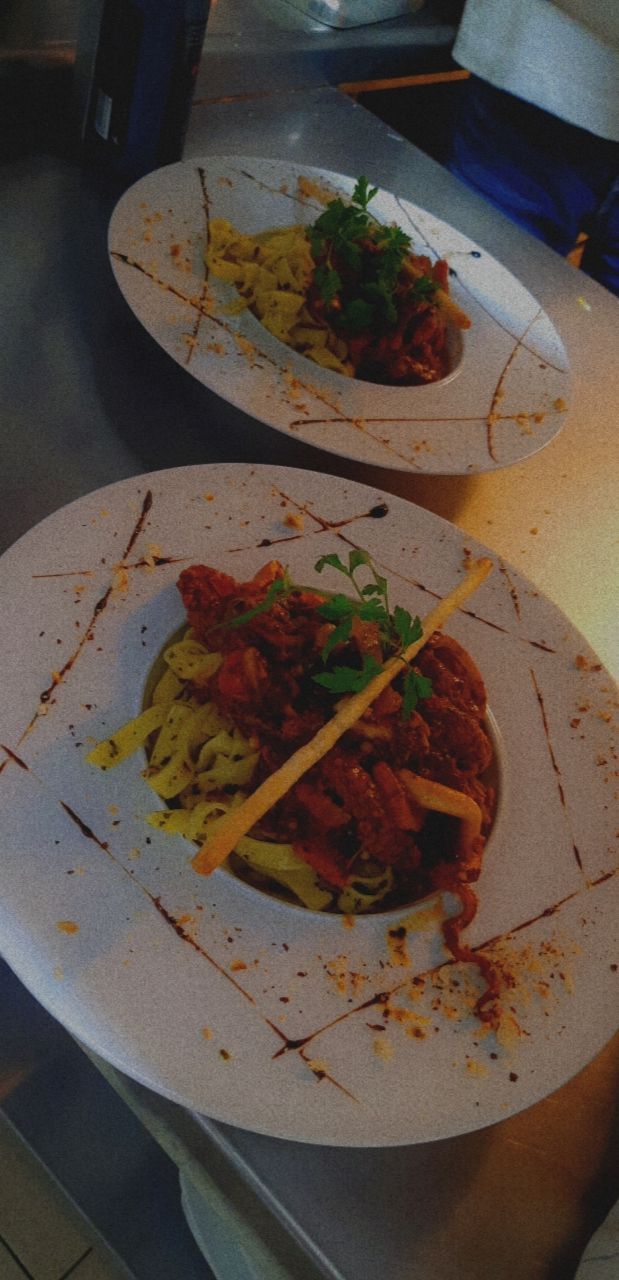 Poulpe à la provençale et tagliatelles 