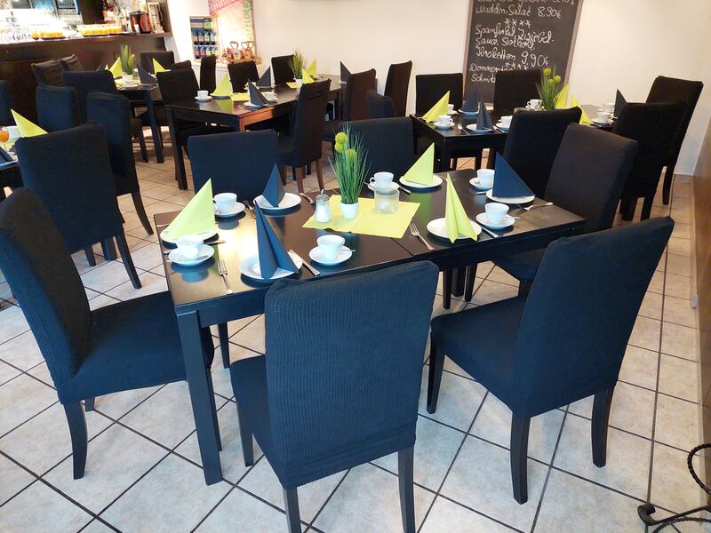 Gemütlich schmausen in rustikaler Athmosphäre