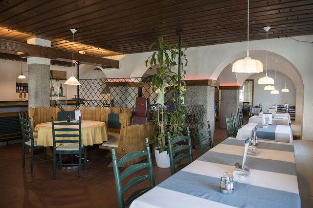 Gaststube bietet Platz für 50 Personen