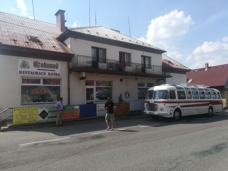 Hosté přivezl starý známý 