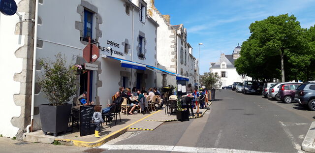 LE PETIT CAVEAU LE CROISIC