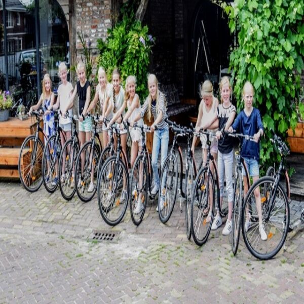 Kinderfeestje! met een puzzelspeurtocht. 