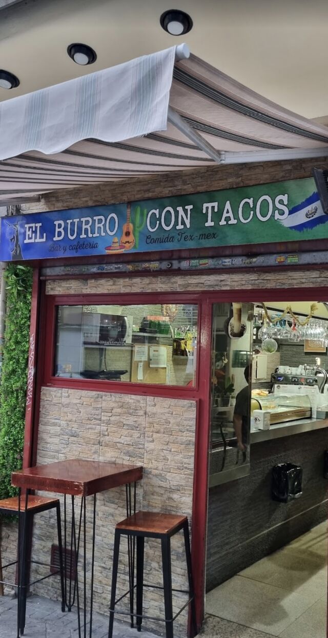 EL BURRO CON TACOS 
