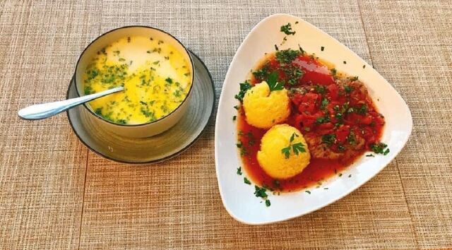 Pulpa de Pui in Saramura