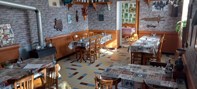 Café ( salle des ouvriers)