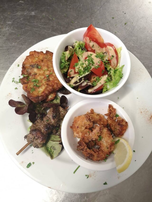 assiette de tapas à composer soit même selon votre faim