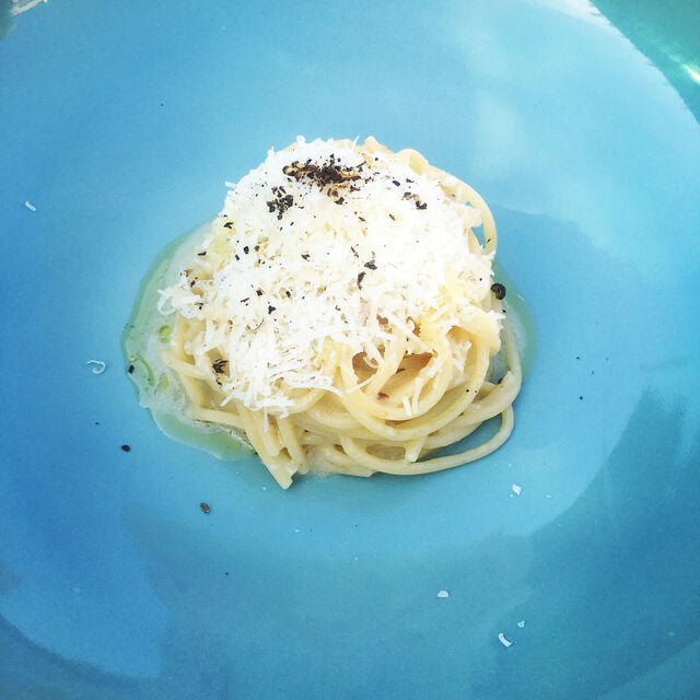 CACIO E PEPE