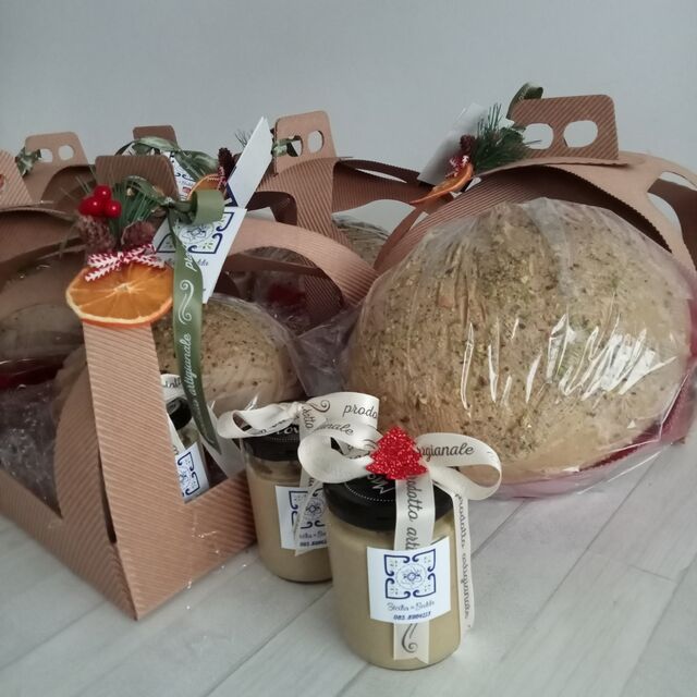 Panettone al pistacchio 