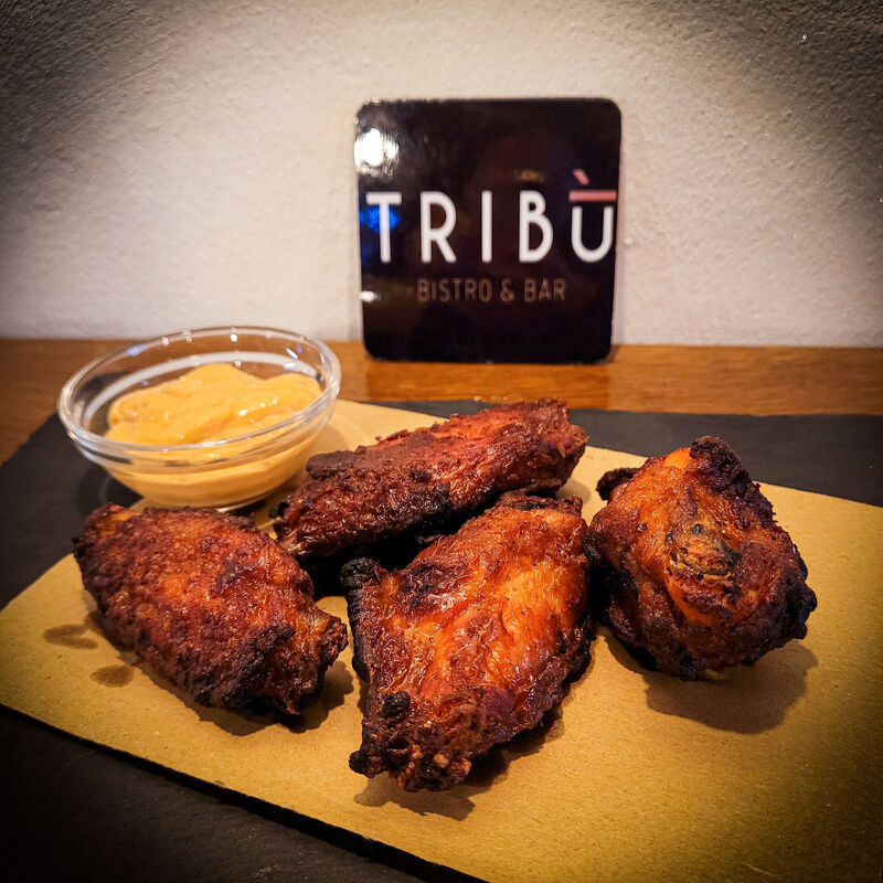 ALETTE DI POLLO ARROSTO DELICATAMENTE PICCANTE