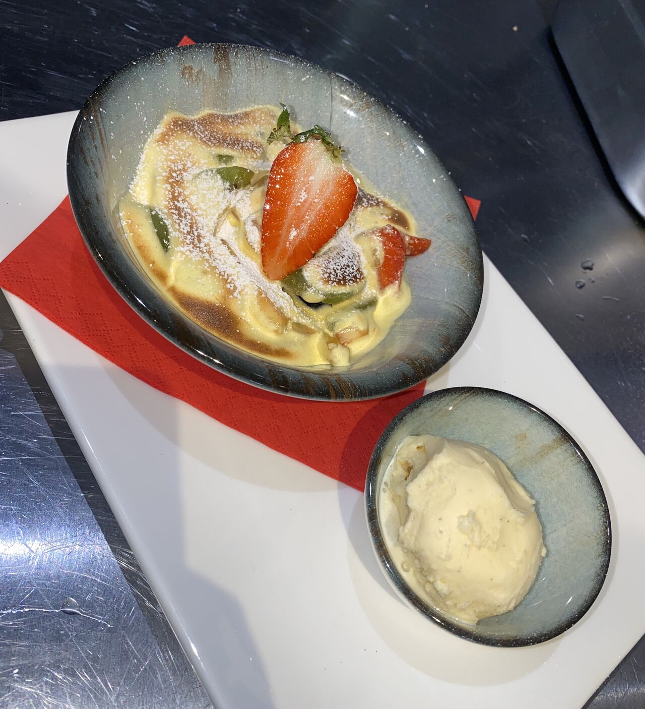 Gratinierten Früchte mit Vanilleeis