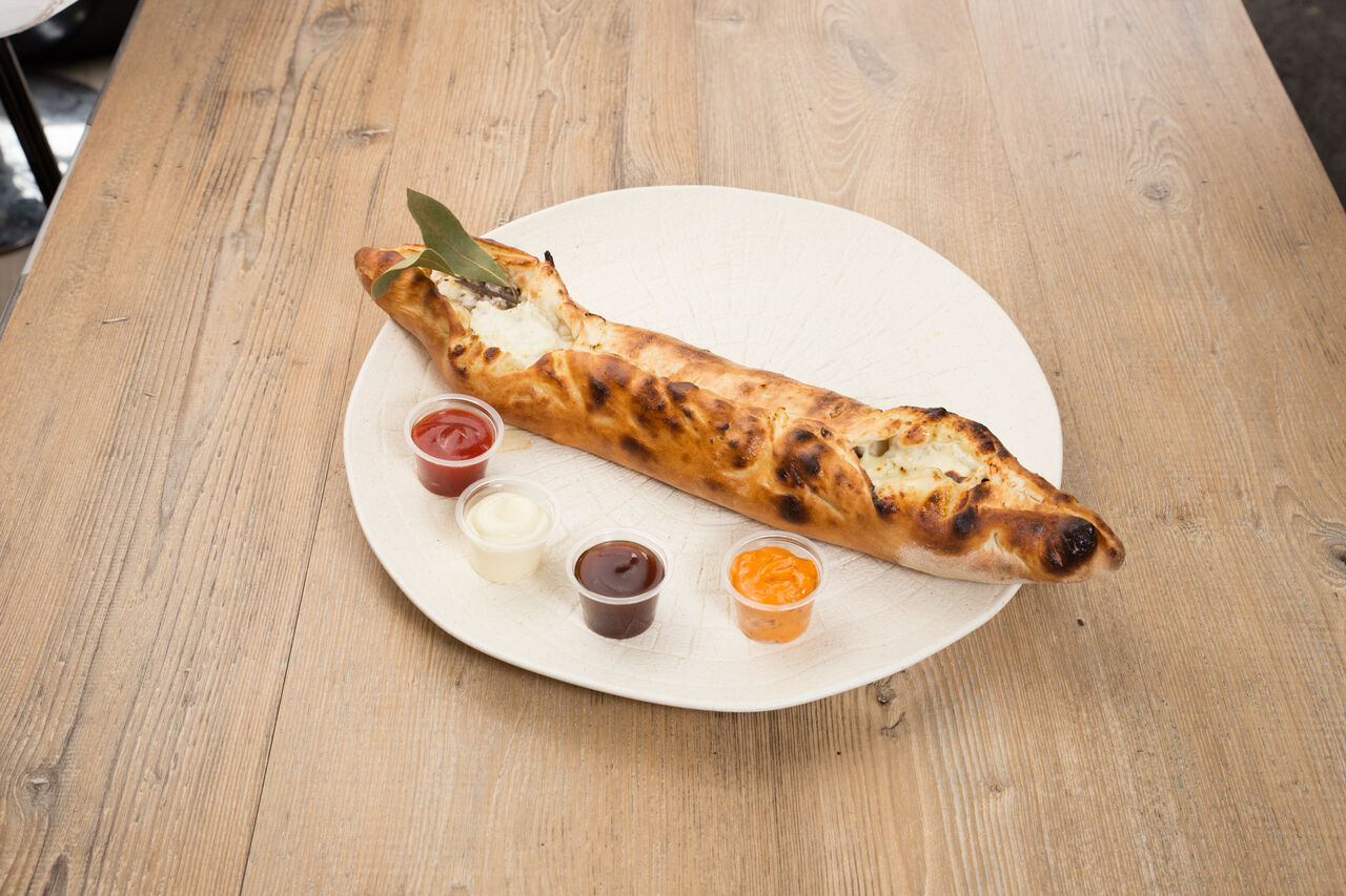BEN'S DWICH CALZONE au choix :
Poulet/Boursin/Kebab/Biggy...
