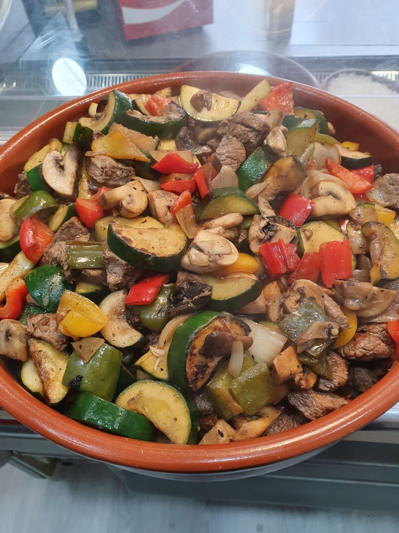 Brocheta de Ternera con Verduras