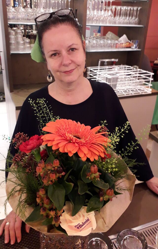 Von lieben Freunden, zum NEUSTART bekommen...