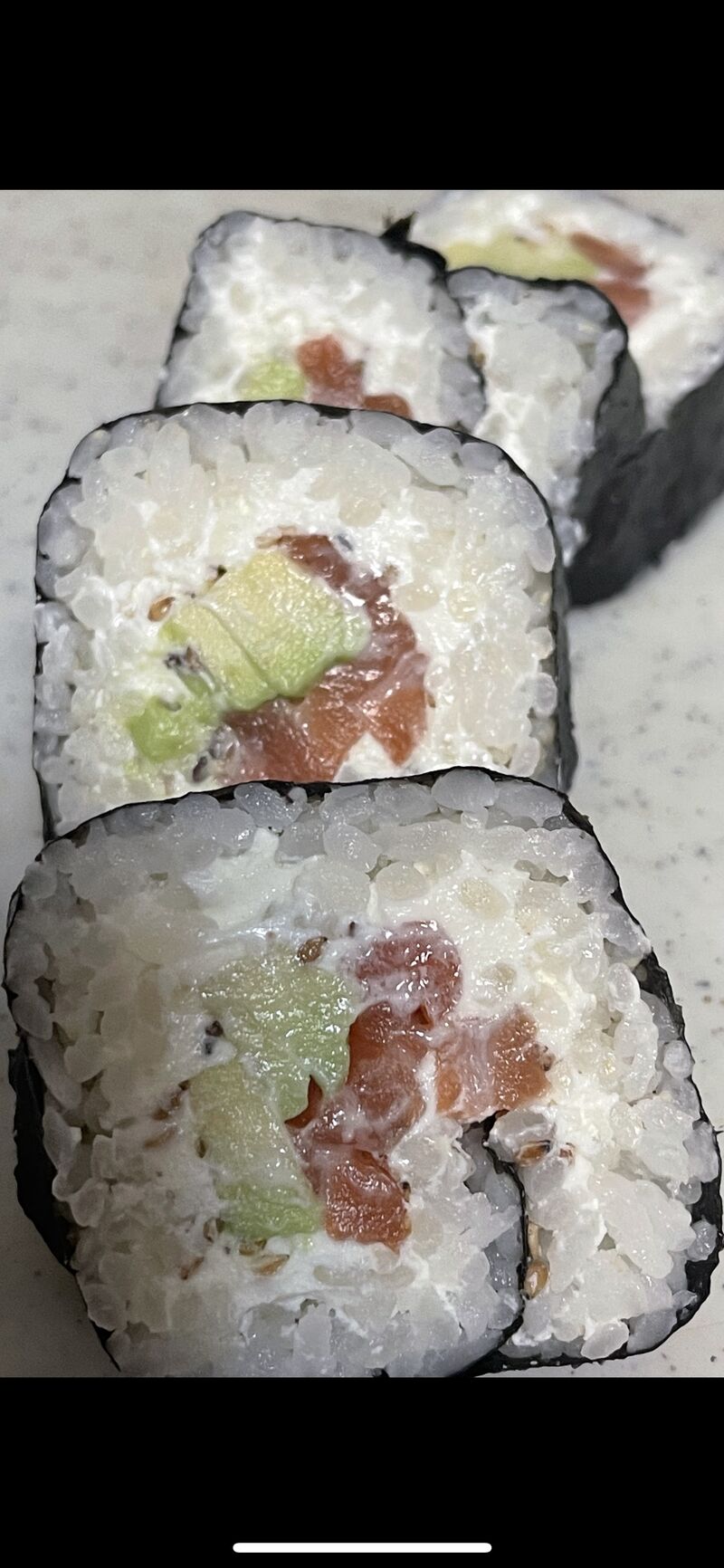 Maki big roll’s