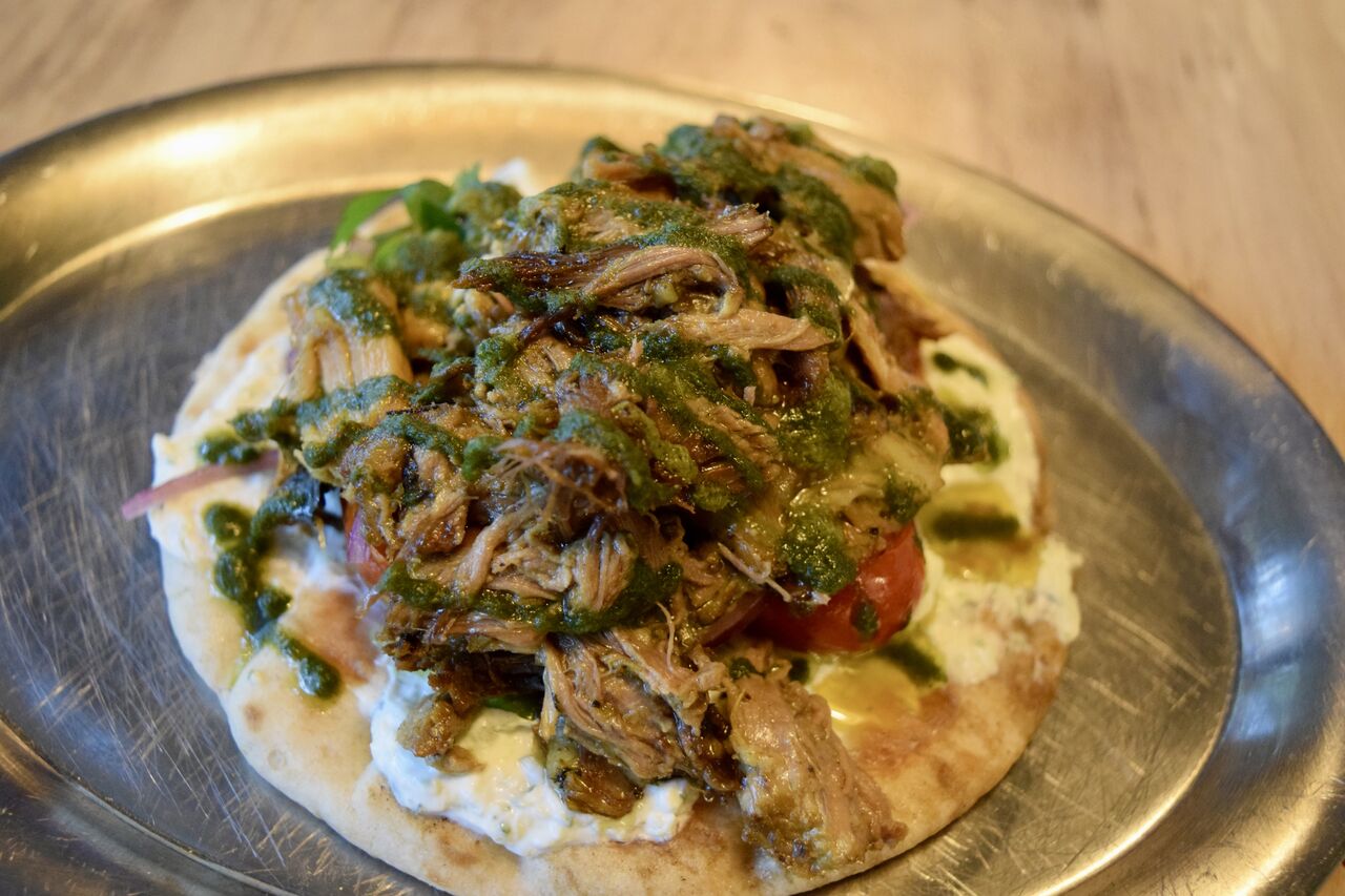 2. Gyros-ul lui Malai