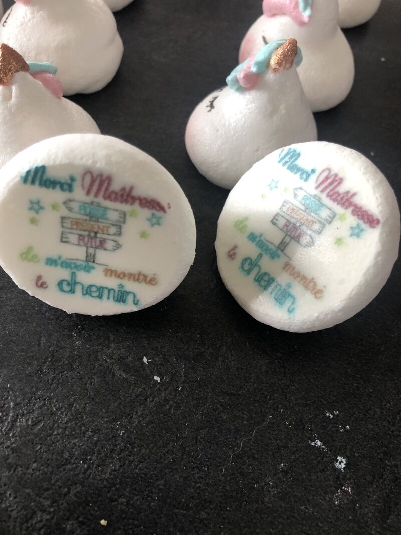 Meringues pour remercier les maitresses en fin d'année !