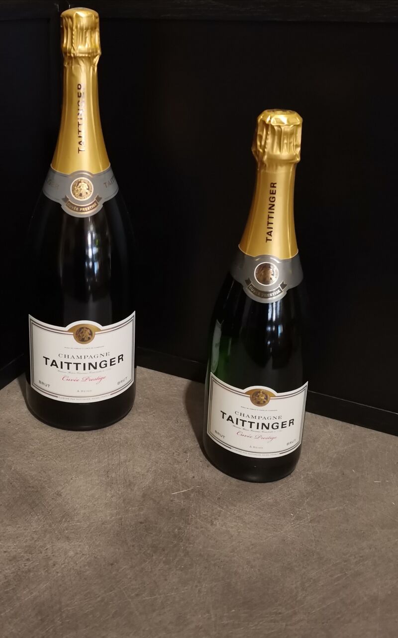 Champagne Taittinger Brut Prestige=75cl = 37.50€ / 1.5L = 74.50€